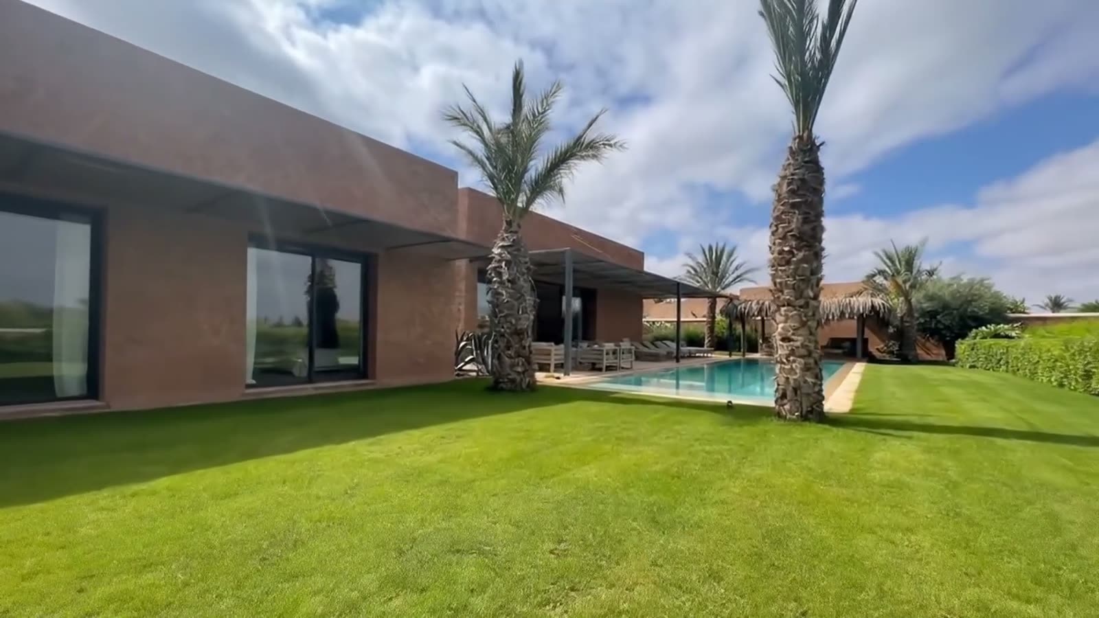 Aperçu du film Villa de la Palmeraie